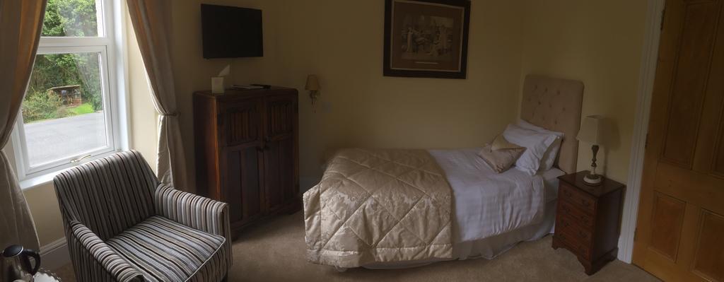 Pencubitt House Guest House Лискард Стая снимка