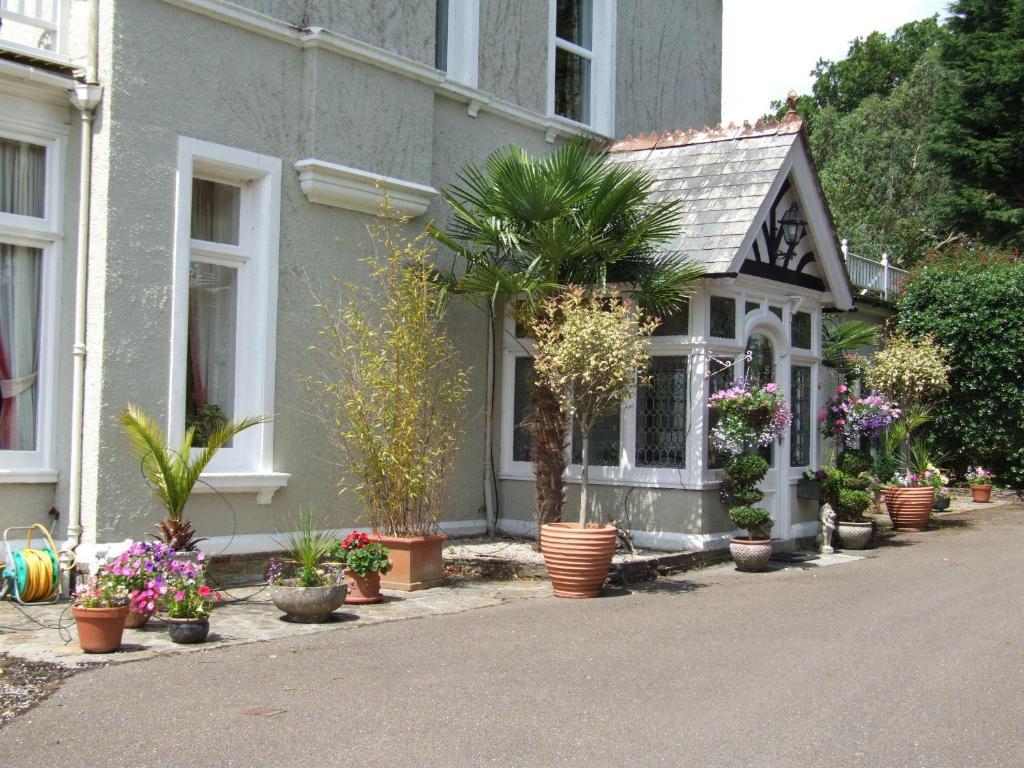 Pencubitt House Guest House Лискард Екстериор снимка