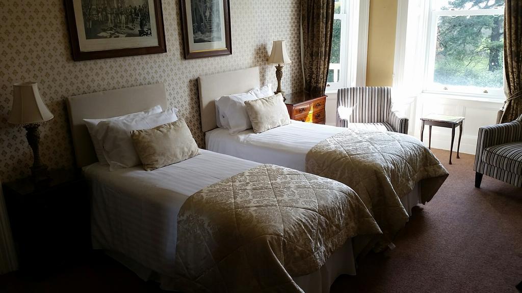 Pencubitt House Guest House Лискард Екстериор снимка
