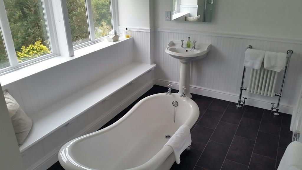 Pencubitt House Guest House Лискард Екстериор снимка